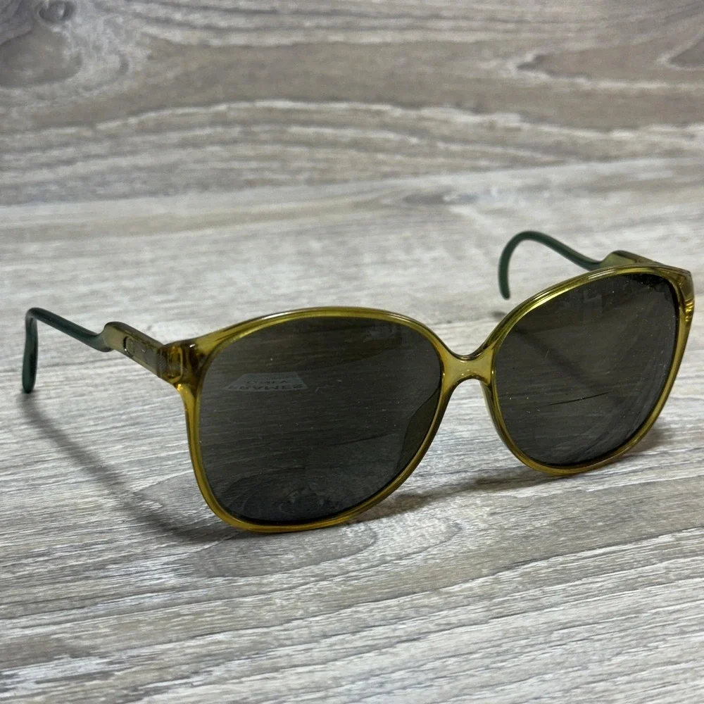 Carrera 5577 Eyeglasses Frames 50 Green Oval Made in Germany Lenses need Replace
